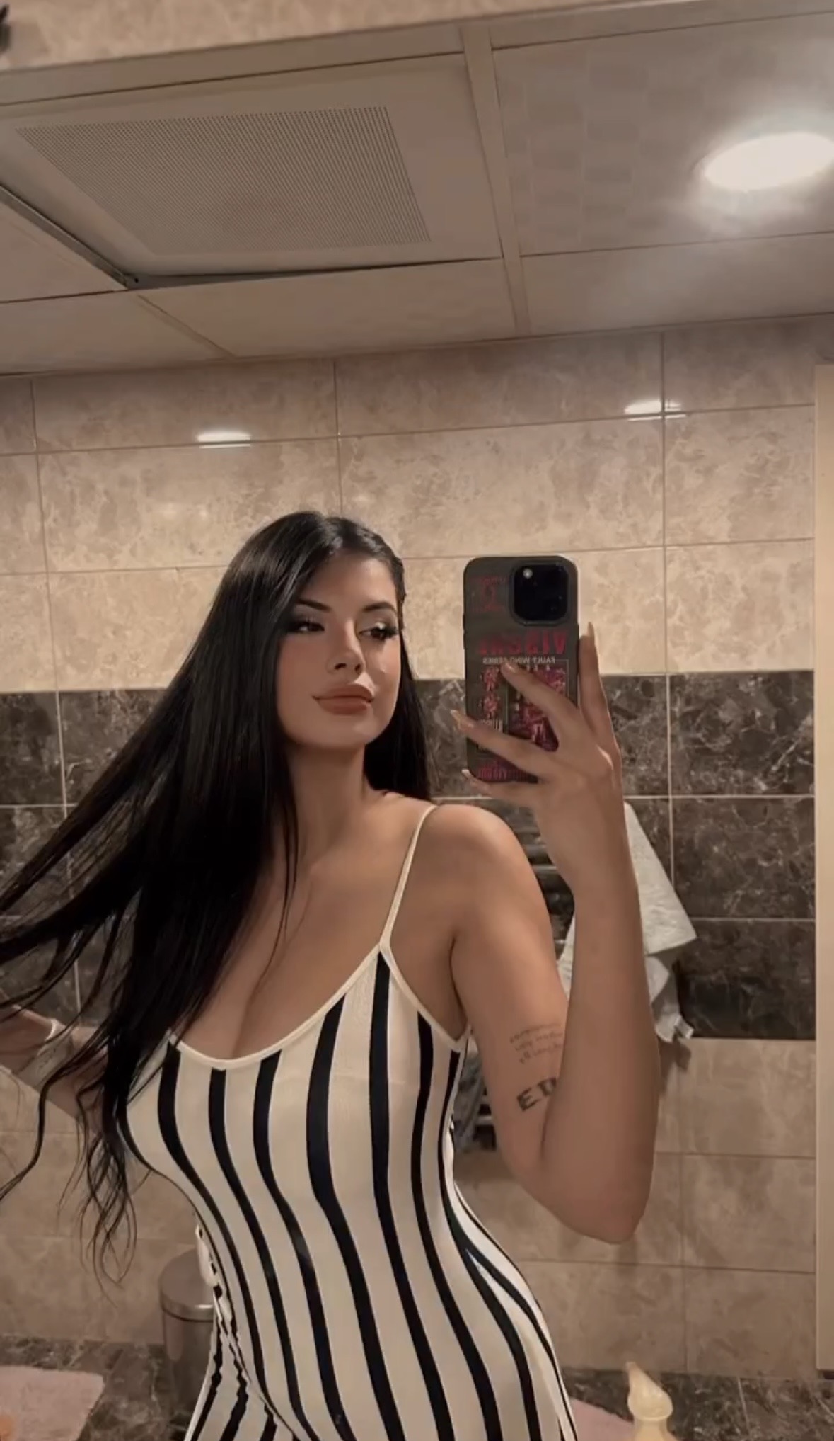 Tamzı Efsane Partner Bayan Escort Candan