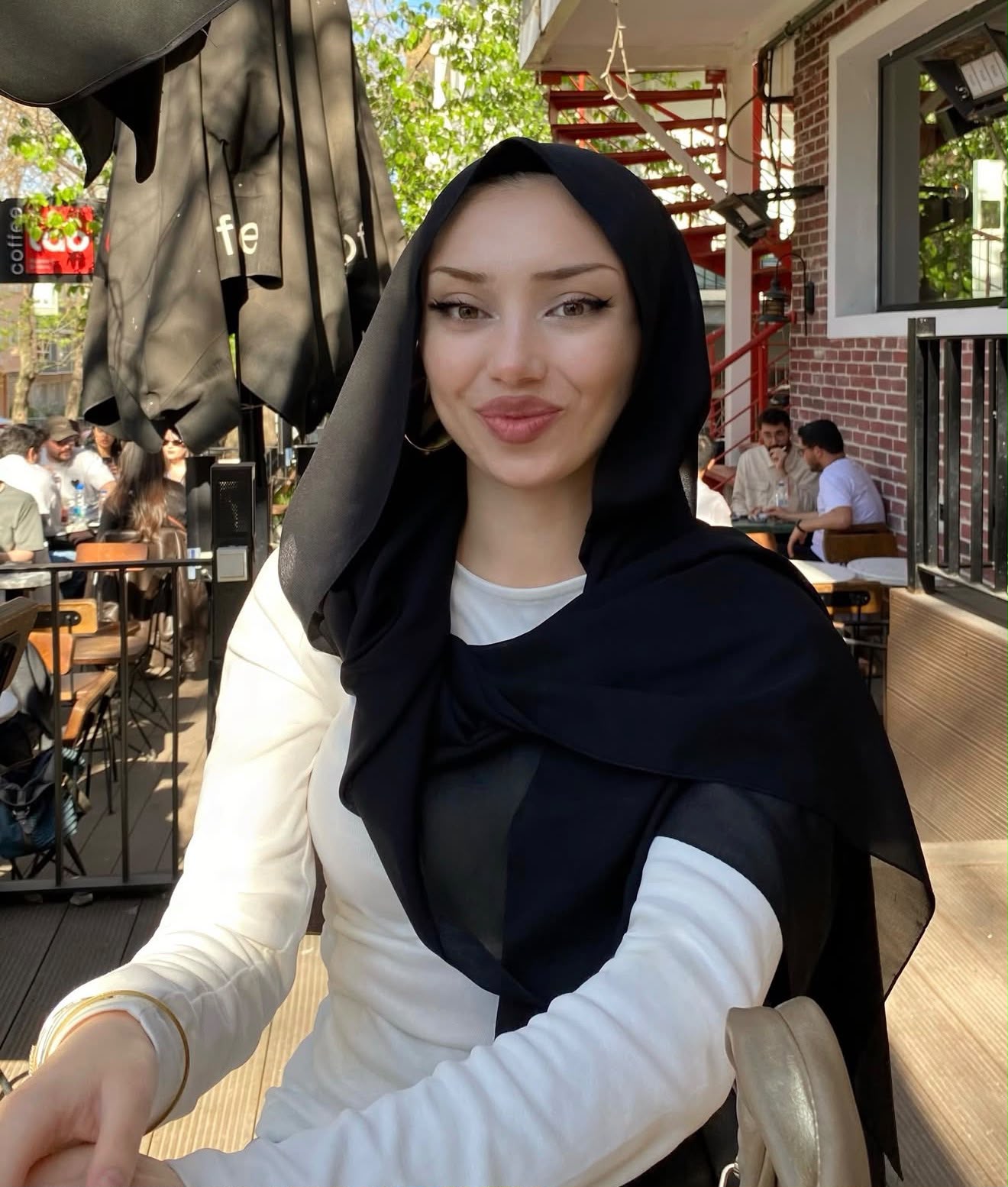 Arpalı Sofistike Bayan Escort Tanya